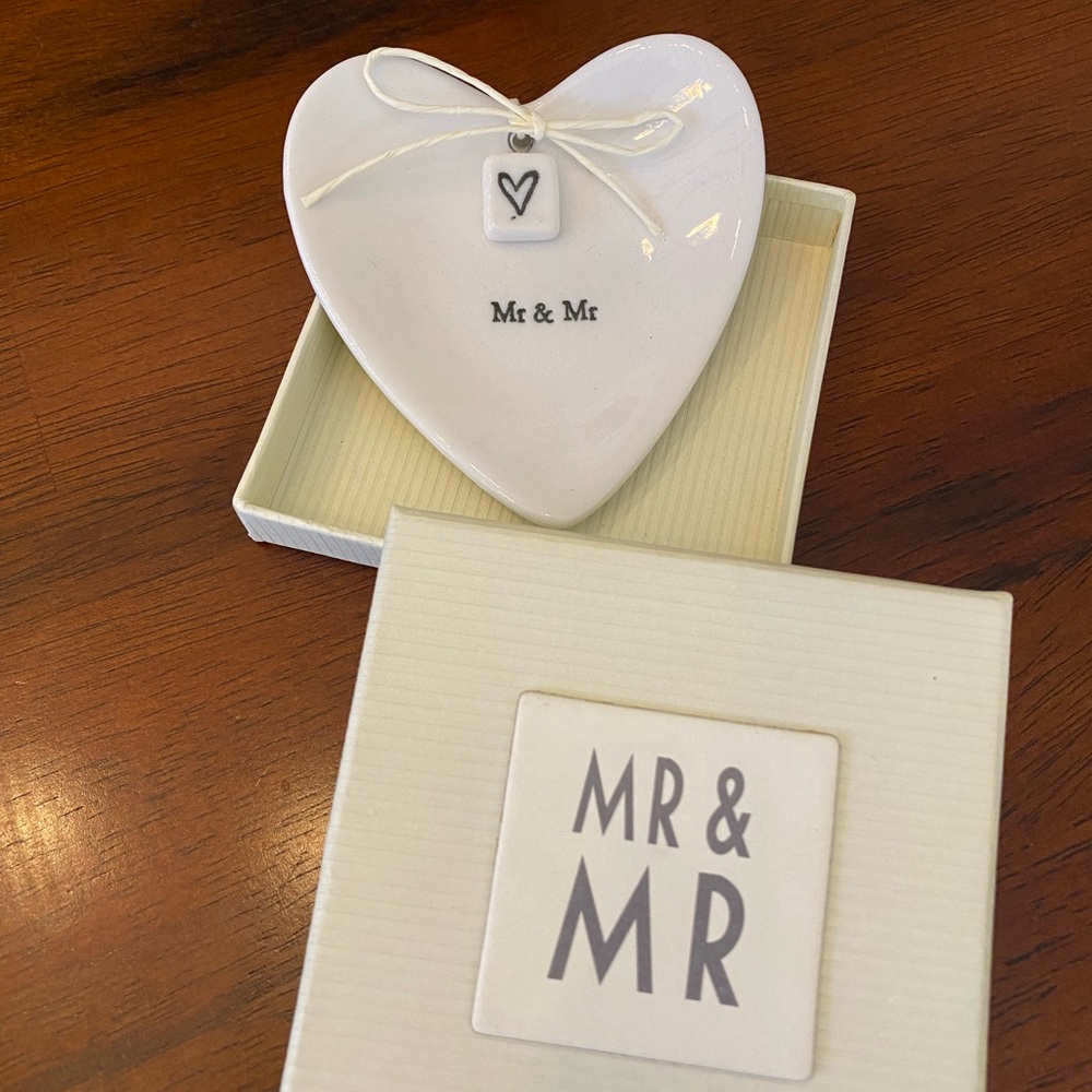 Crate & Barrel Mr & Mr Ring Dish